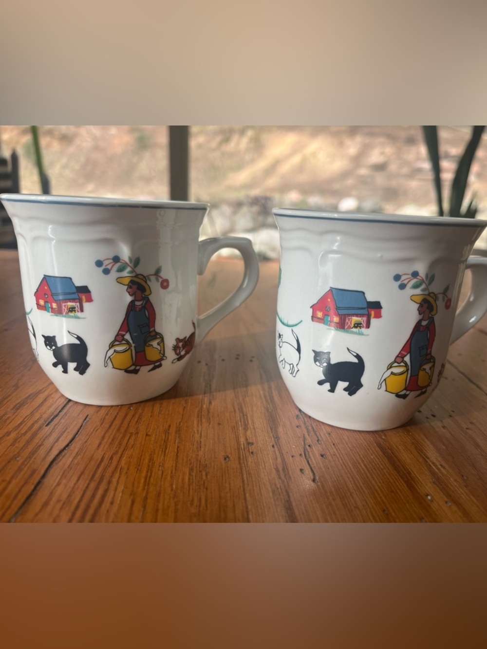 Oneida Farmhouse Cat Barn Mugs Set of 2 Cottagecore Country Coffee Cups